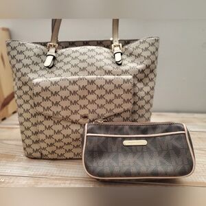 Michael Kors Beige and Brown Tote Bag Set